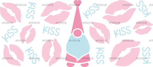 Valentine_s_Day_Gnome_Kiss.png